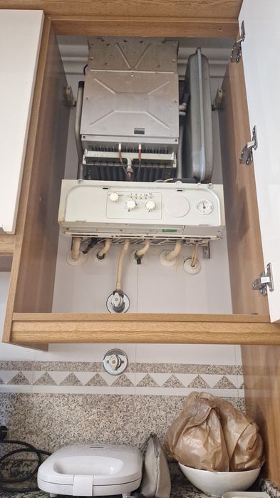 Caldeira Ferroli Domina C24E