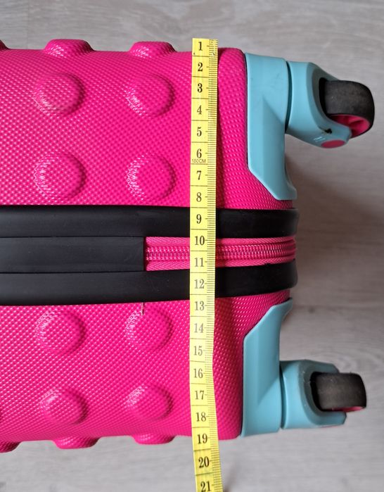 Валіза Primark it пластикова