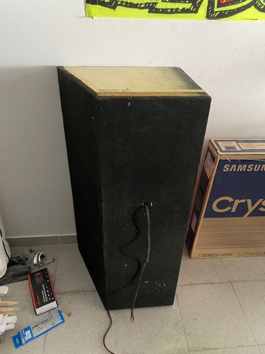 15-inch Woofer Enclosure +2000 RMS Each (with LEDs Built into the Enclosure)64297808027137124