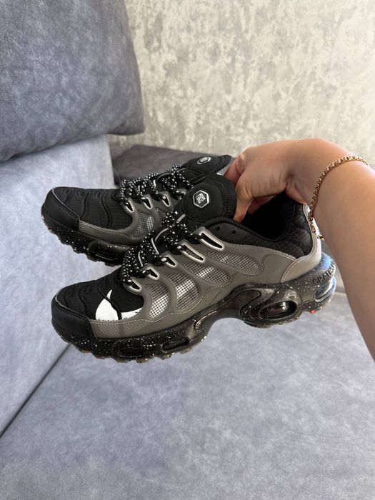 7 кольорів Nike Air Max Terrascape Plus