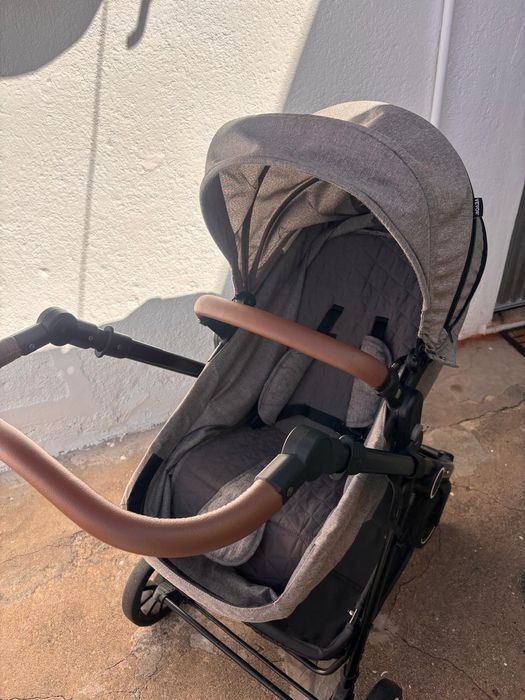 Carrinho de bebé em ótimo estado!