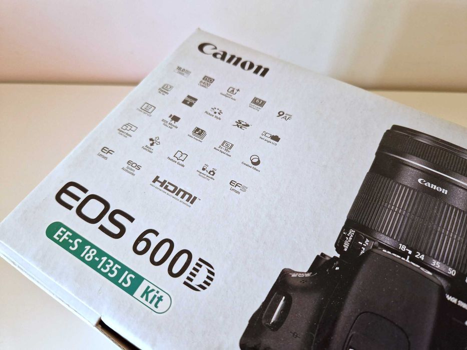 Canon EOS 600D como nova
