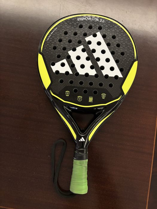 Raquete padel adidas ESSNOVA CTRL 3.2