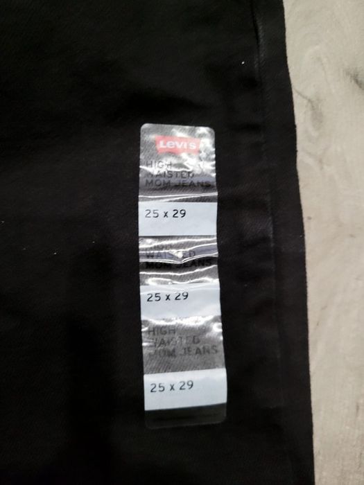 Spodnie jeansowe damskie Levi's High waisted L25W29
