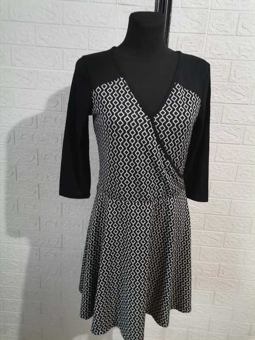 Sukienka rozmiar L cena 20 zł