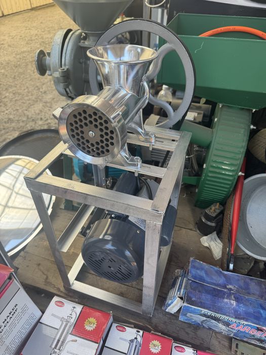 Мясорубка 32 Румунія