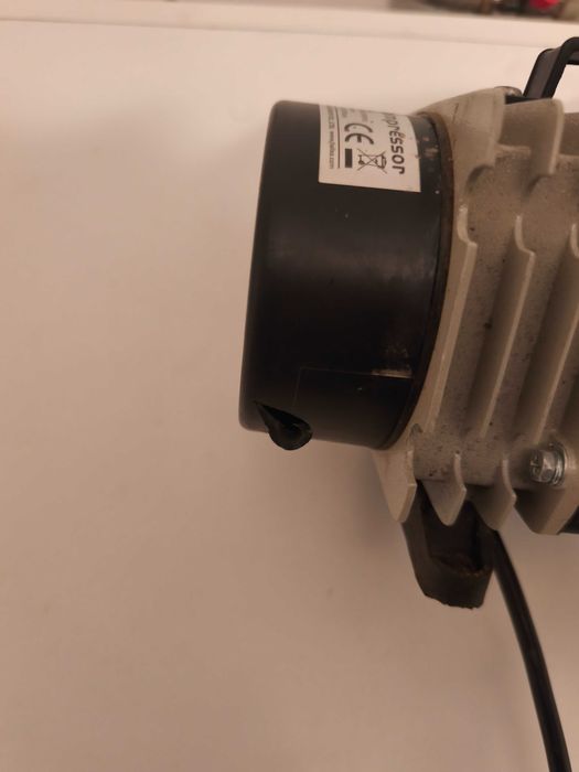 Pompa napowietrzająca HAILEA ACO-388D do stawu rybnego oczka wodnego