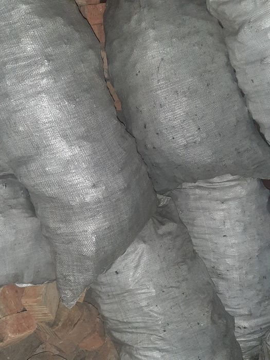 Кокс черный ( уголь)