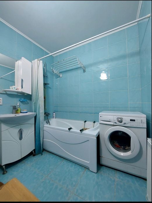 Продам гарний будинок