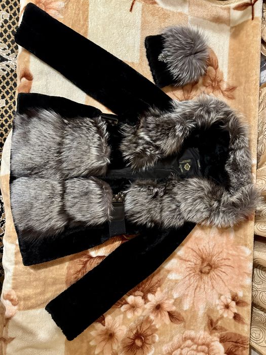 Шуба з мутона і чорнобурки б/в