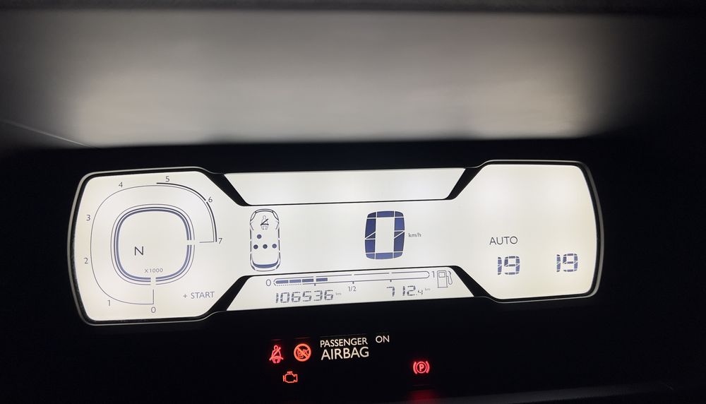 Автомобіль Citroen C4 Picasso