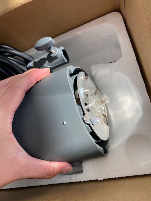 Продам спалаху visico vt 200