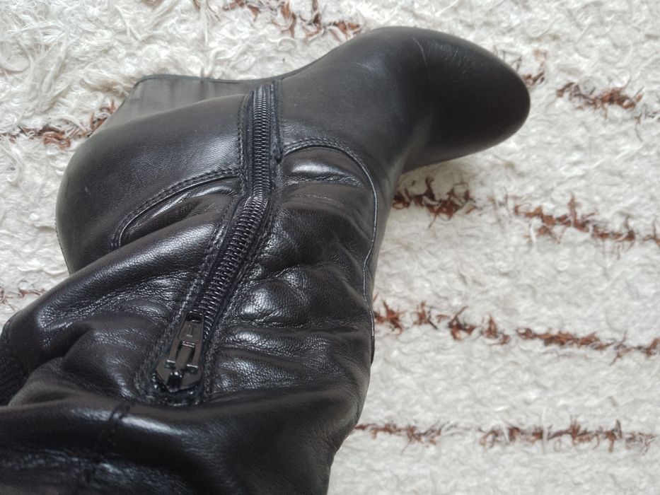 Piękne długie kozaki 38 czarne