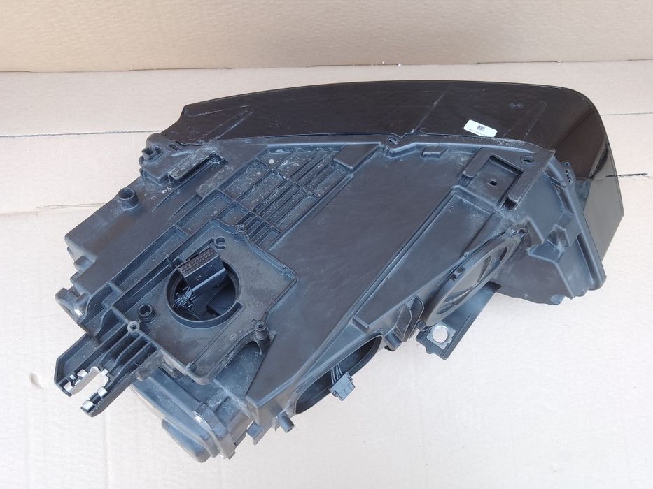 Xenon prawy audi Q3 lift 8u0 EU Europa