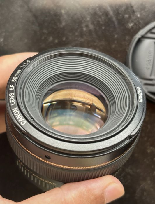 Canon EF 50mm f/1.4 USM