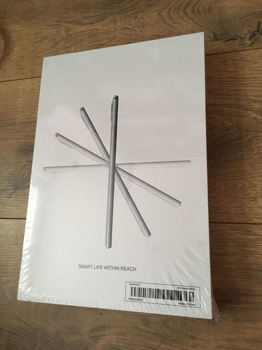 Tablet 8-rdzeniowy 10” 4GB+64GB klawiatura i myszka słuchawki