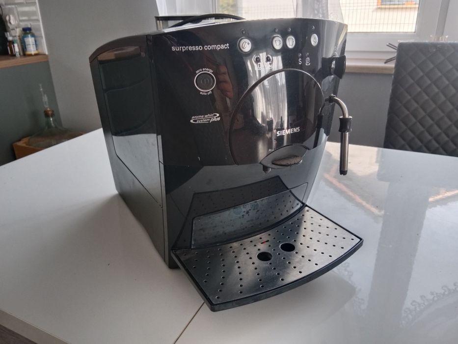 Ekspres ciśnieniowy do kawy Siemens Surpresso Compact
