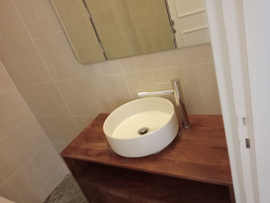 Restauração e Remodelação.Casas