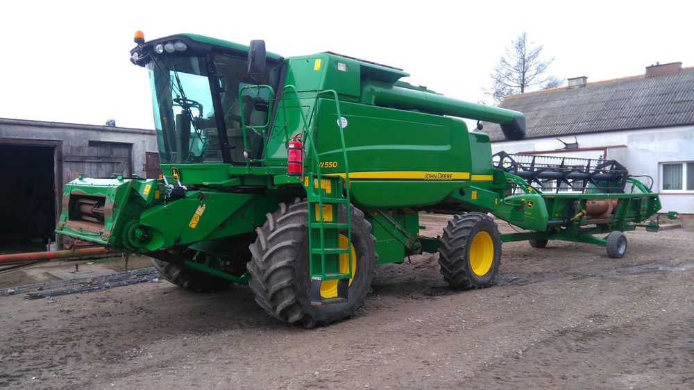 Kombajn John deere W550 (540)