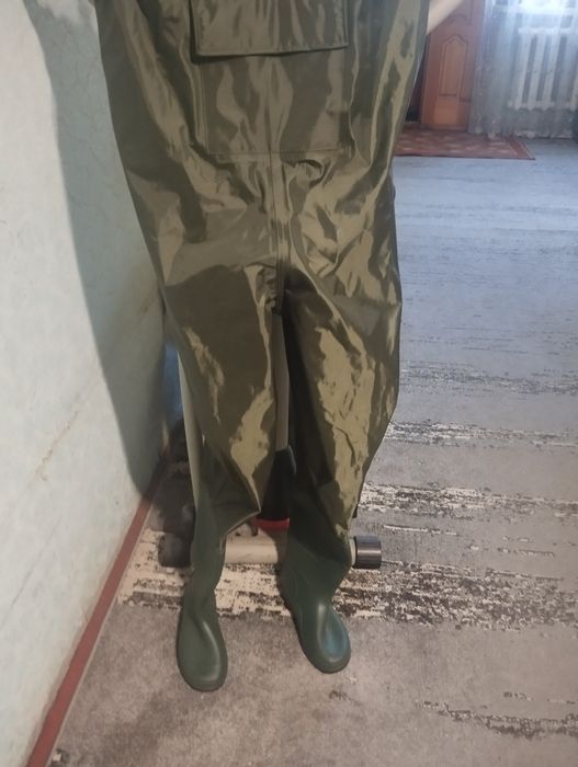 Фирменные легкие нейлоновые вейдерсы