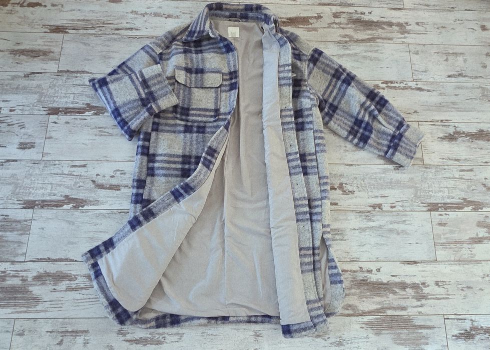H&M, szaro niebieski płaszcz koszulowy oversize, kocykowy, w kratkę M