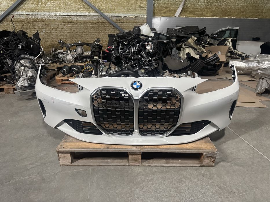 Передний бампер Bmw G22/23