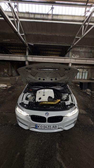 BMW F30 335i 2012