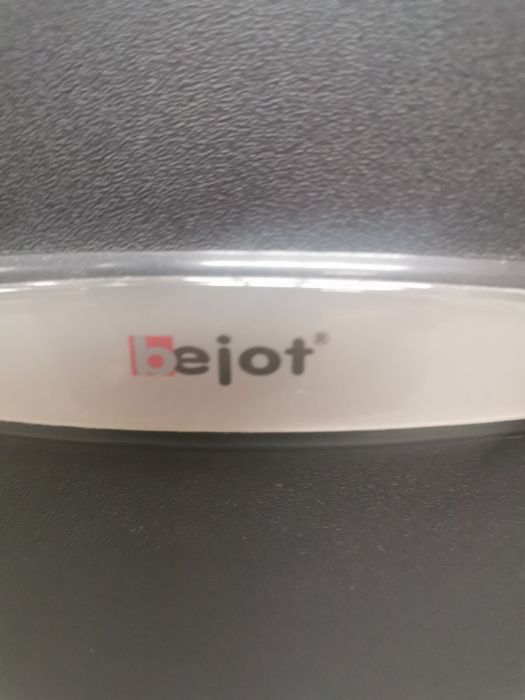 Fotel bejot czerwony