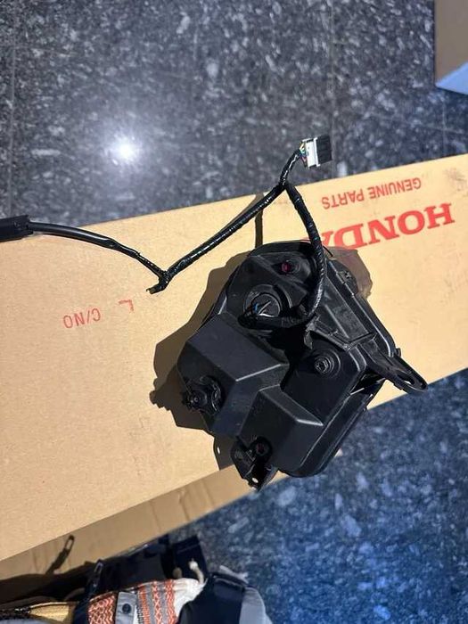 Farol Direito CBR1000RR-R SP