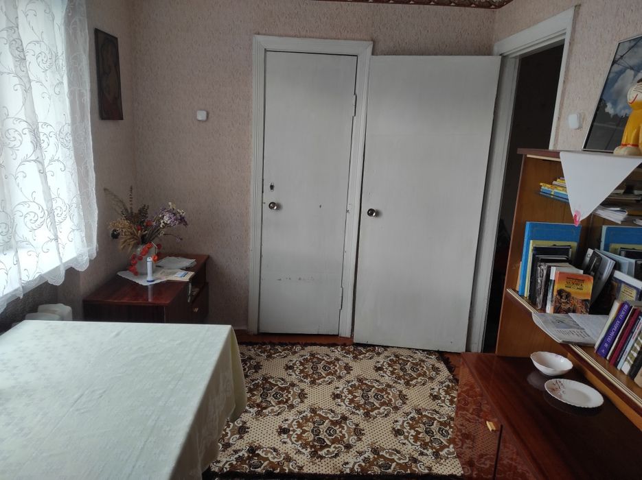 Здається кімната в 2 кімнатній квартирі