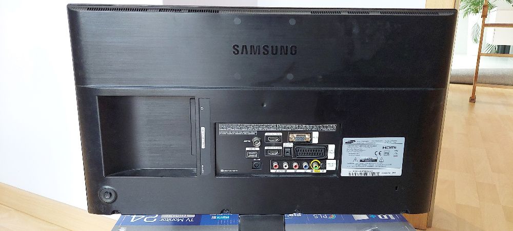 monitor z funkcją TV
