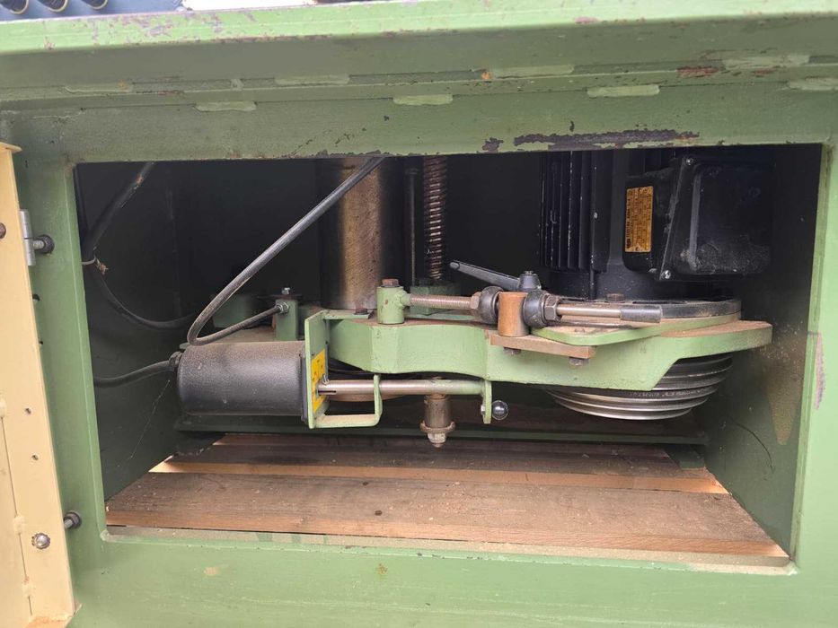 Frezarka dolnowrzecionowa Maka