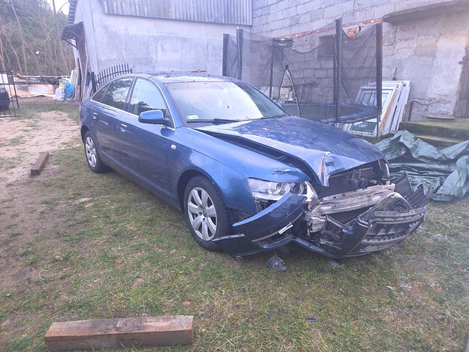 Audi osobowe uszkodzone