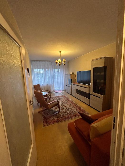 Mieszkanie 53 m 2 na sprzedaż do odświeżenia