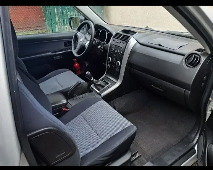 Grand Vitara 1,9 ddis  3d 2008r. 4x4 klima!