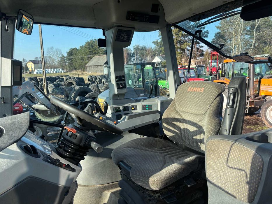 Claas Arion 630 nie John Deere 6820