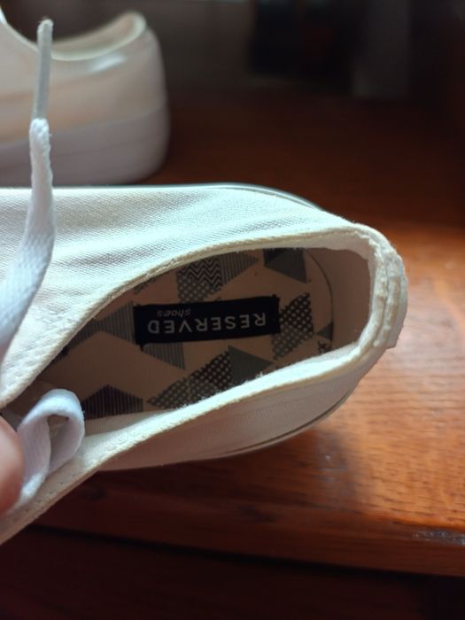 Białe trampki Reserved roz 39