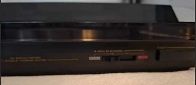 Gira-Discos PIONEER PL-X77Z