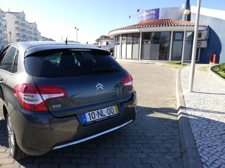 Citroën C4 - particular - único dono