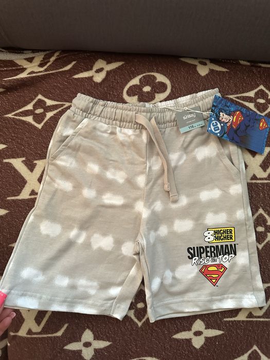 Nowe krótkie spodenki dla chłopca z kieszeniami super man