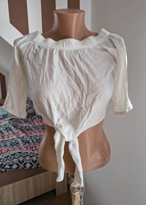 Bluzka damska hiszpanka z krótkim rękawem wiązany przód crop top