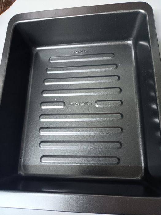 1 tabuleiro de forno novos 28x22