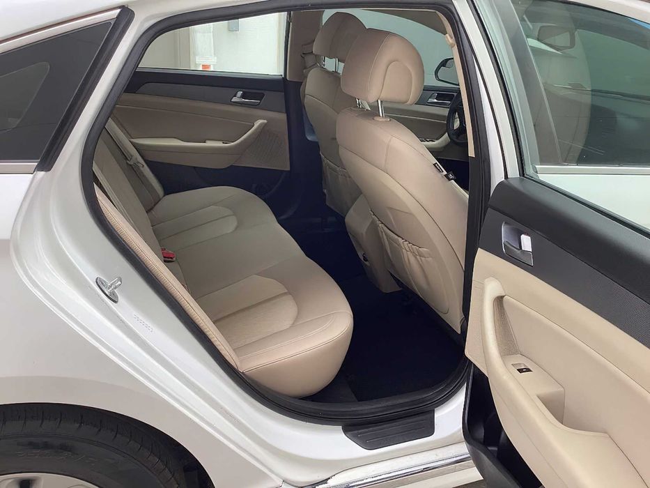 Hyundai Sonata Hyb Limited      2018