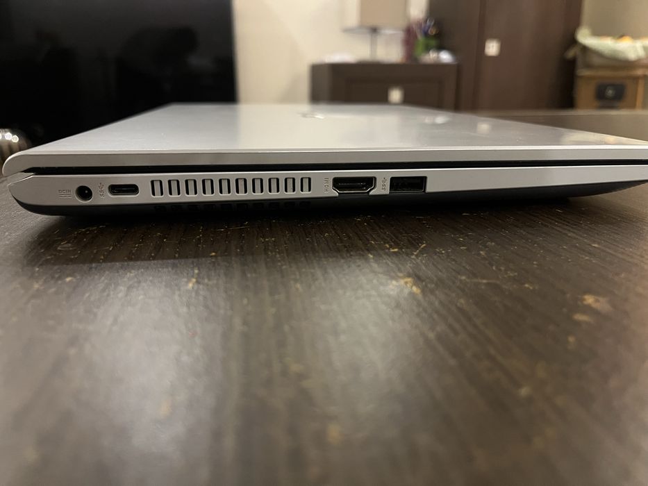 ASUS Vivobook 15 (M509D)