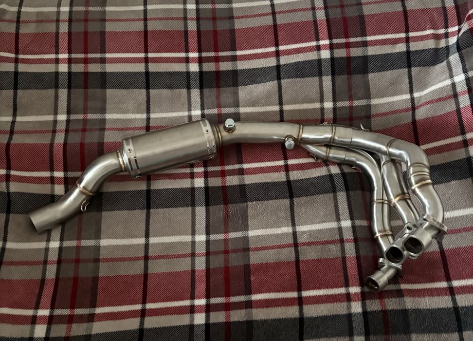 Coletores para triumph daytona 660/tiger 660/trident 660