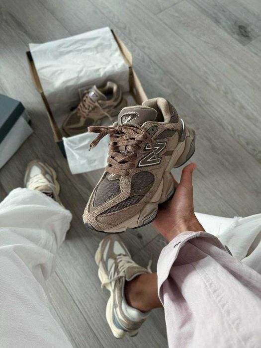 New Balance 9060 Mushroom Brown