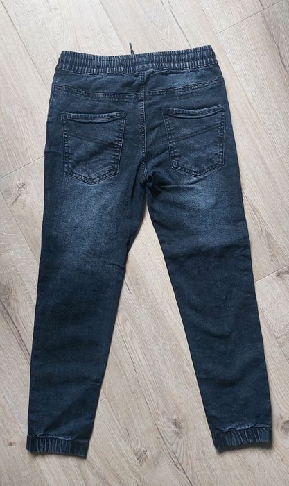 Spodnie jeansowe rozm.146