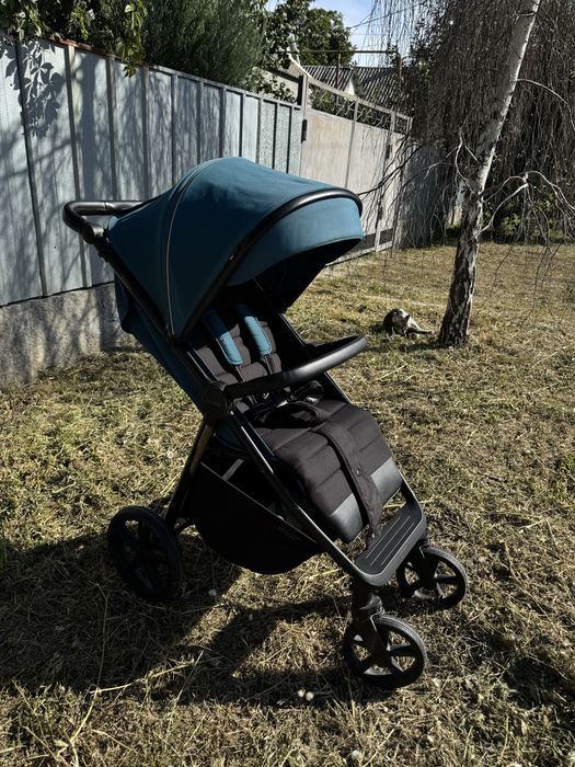 Carrello Bravo 2024 прогулянковий візочок коляска