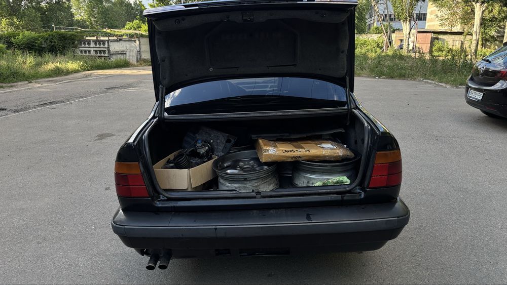 BMW E34  M50B20