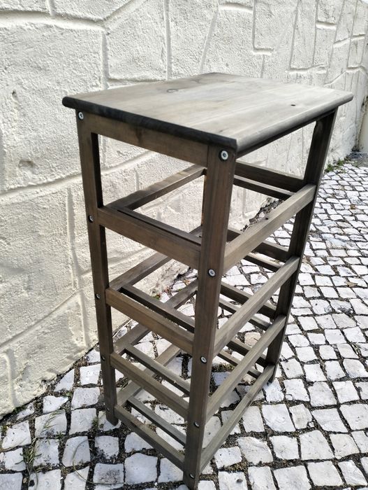Móvel de apoio, expositor, mesa de cabeceira